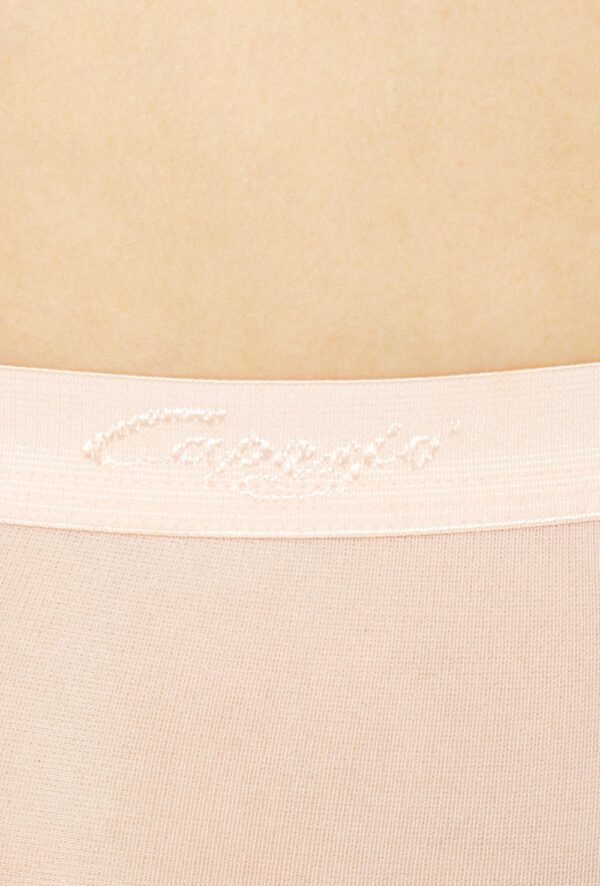 Hold and Stretch Convertible Tight