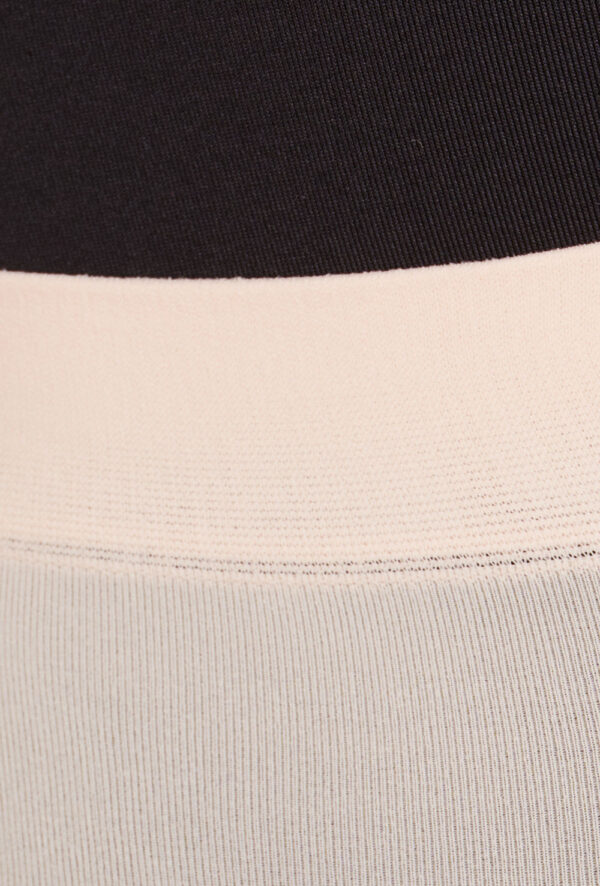 high-perf-conv-detail-pink High Performance Girls Convertible Tights - 70 Denier