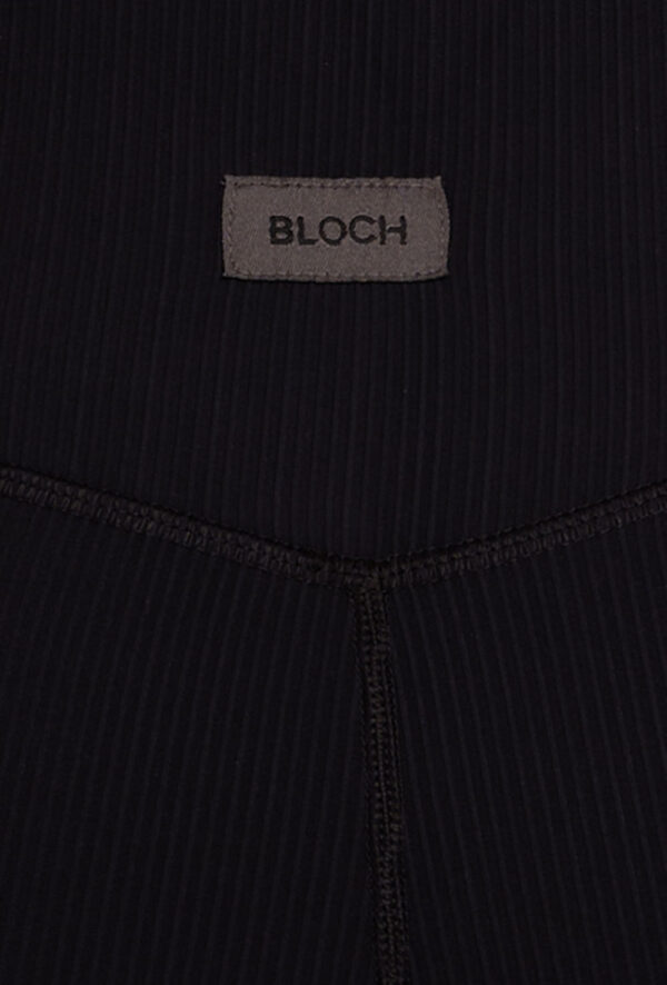 logo Scoop Ribbed Crop Top